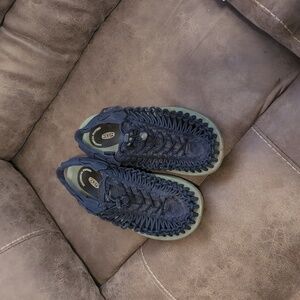 Keen Uneek Closed Toe cord Sandals